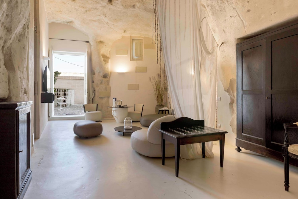 Grotta Patio - Photo 7