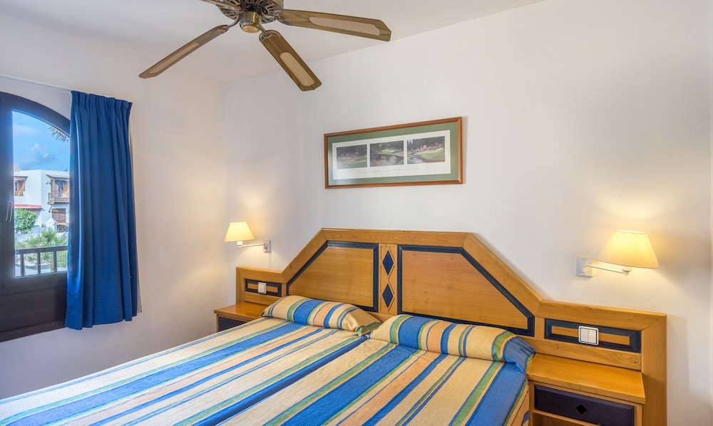 Apartment, 2 Bedrooms (4+1)