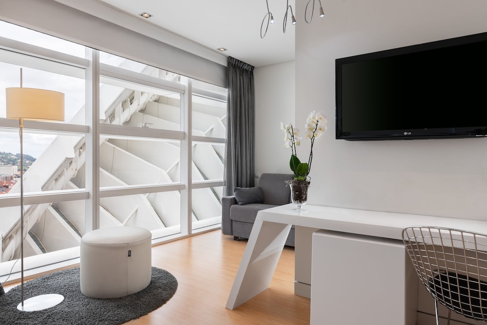 Family Suite (Executive) - Photo 2
