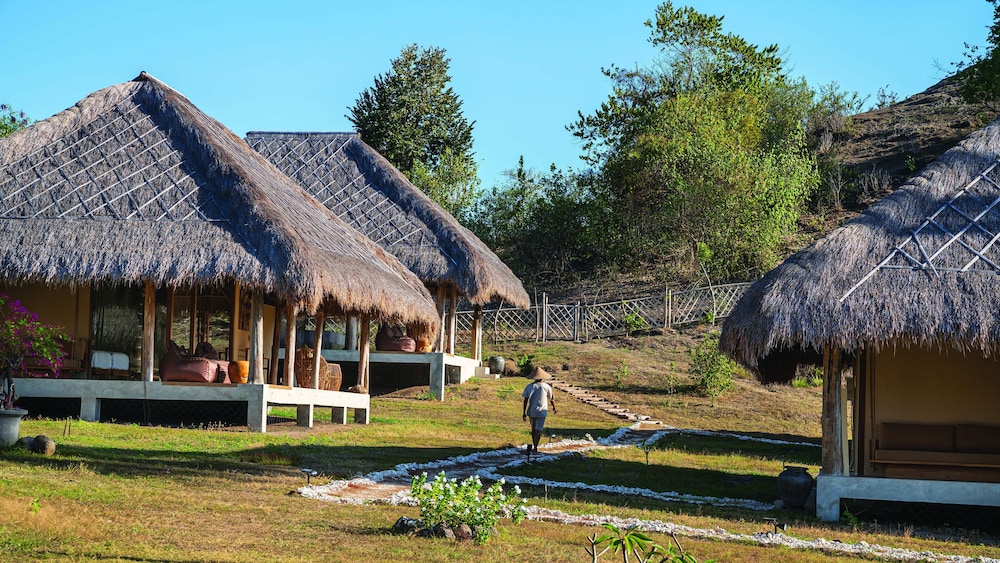 Panoramic Plunge Villa - Photo 5