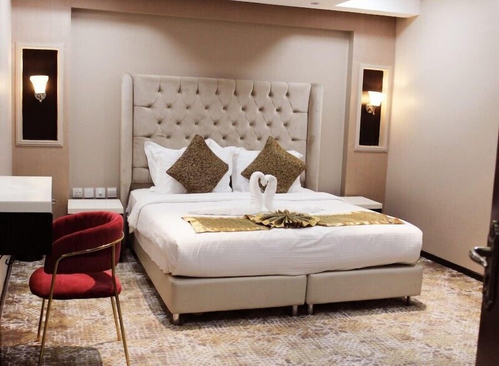 Deluxe Double Room photo 2
