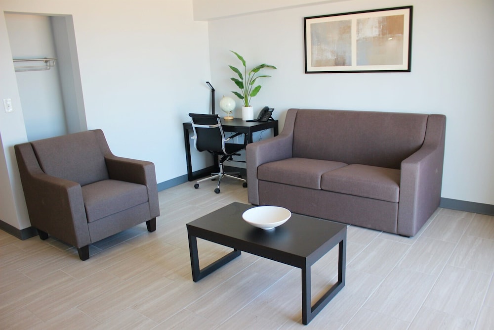 Deluxe Suite, 1 Bedroom, Ocean View, Oceanfront - Photo 15