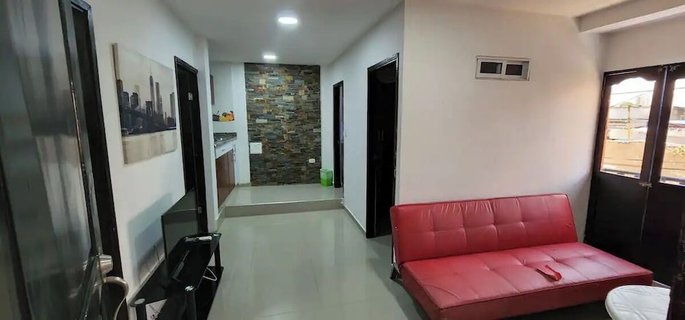 Standard Studio, 3 Bedrooms