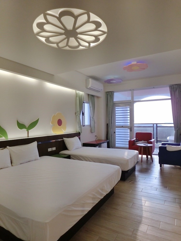 Deluxe Double Room, 1 Bedroom, Bathtub photo 2