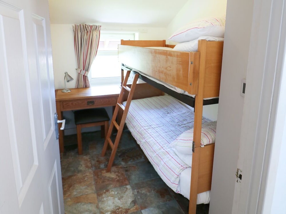 Cottage photo 3