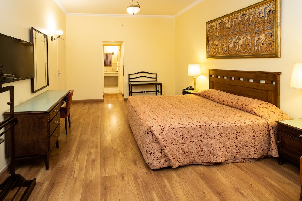 Studio Suite, 1 King Bed, City View photo 1