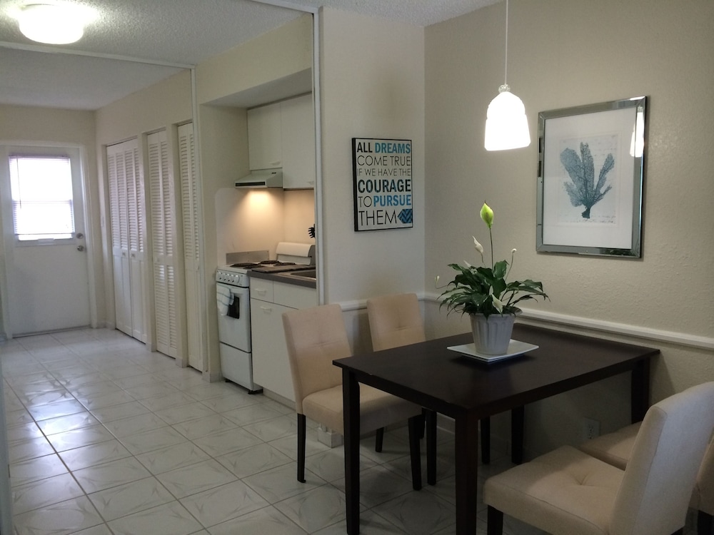 Superior Suite, 1 Bedroom, Ground Floor - Photo 7