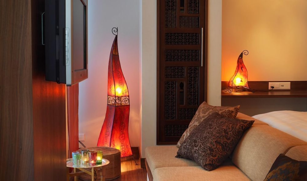 Room Oriental Boutique - Photo 2