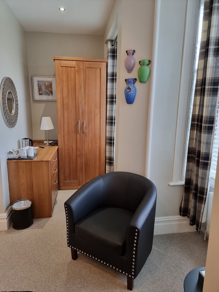 Superior Double Or Twin Room, Hill View photo 2