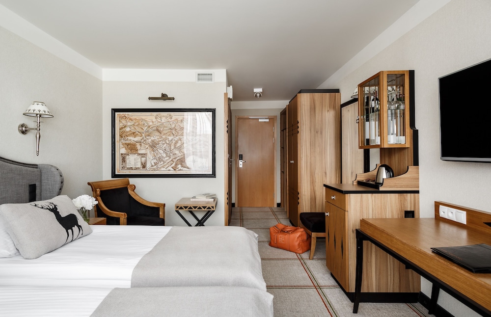 Deluxe Double Room photo 2