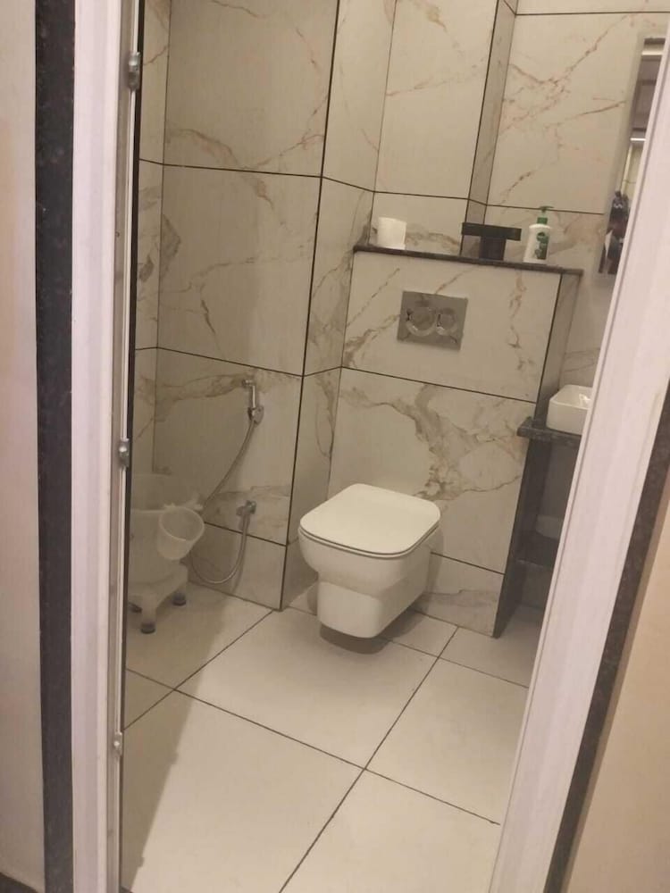 Deluxe Room - Photo 4