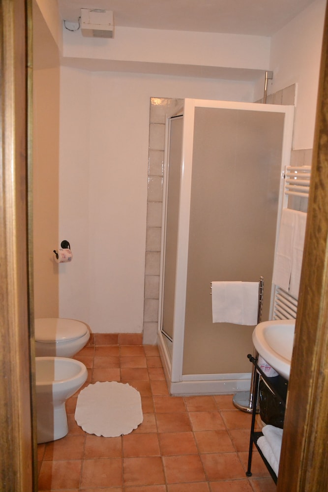 Classic Double or Twin Room photo 2