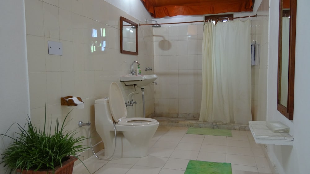 Deluxe Cottage, 1 King Bed, Accessible photo 3