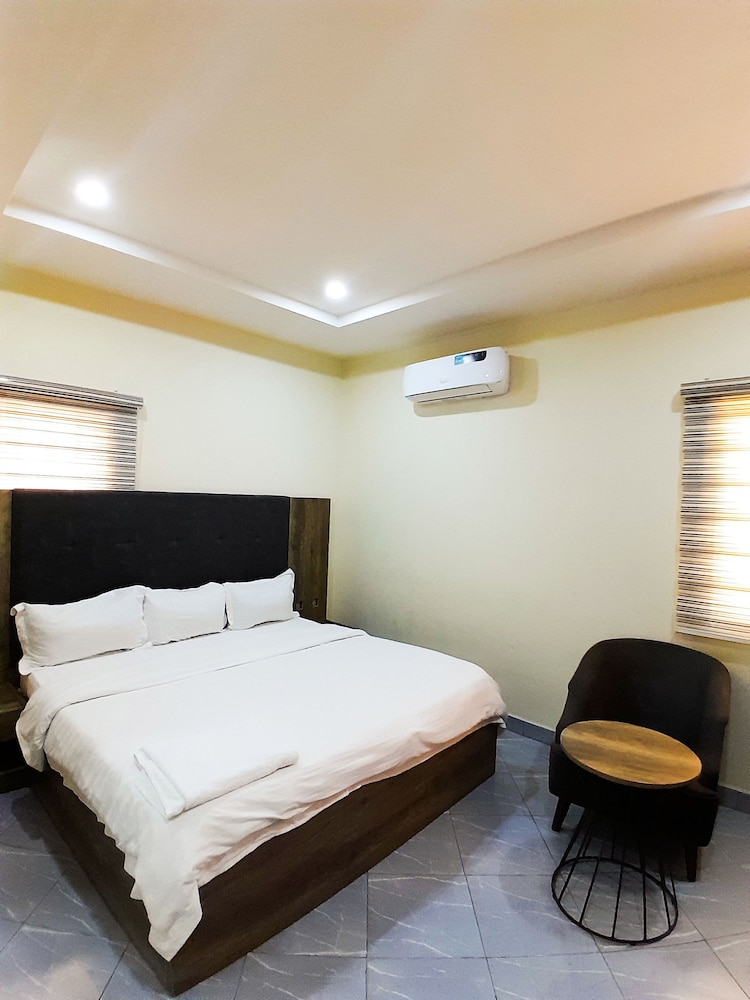 Superior Suite