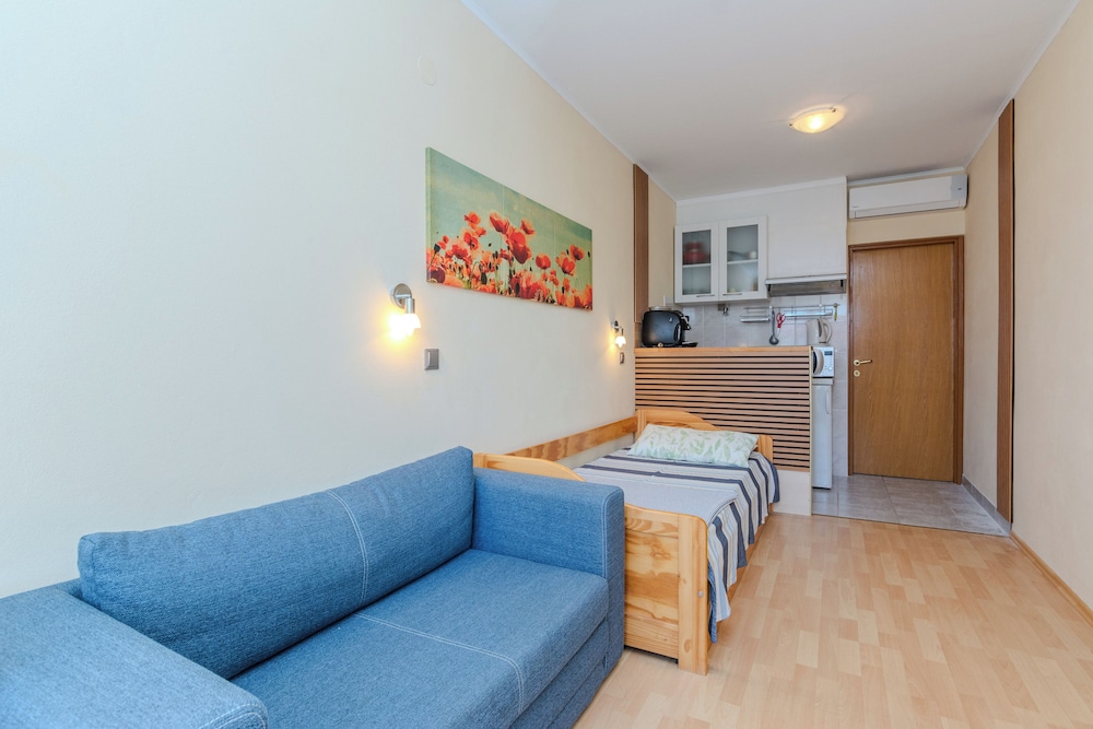 Classic Apartment (A2)