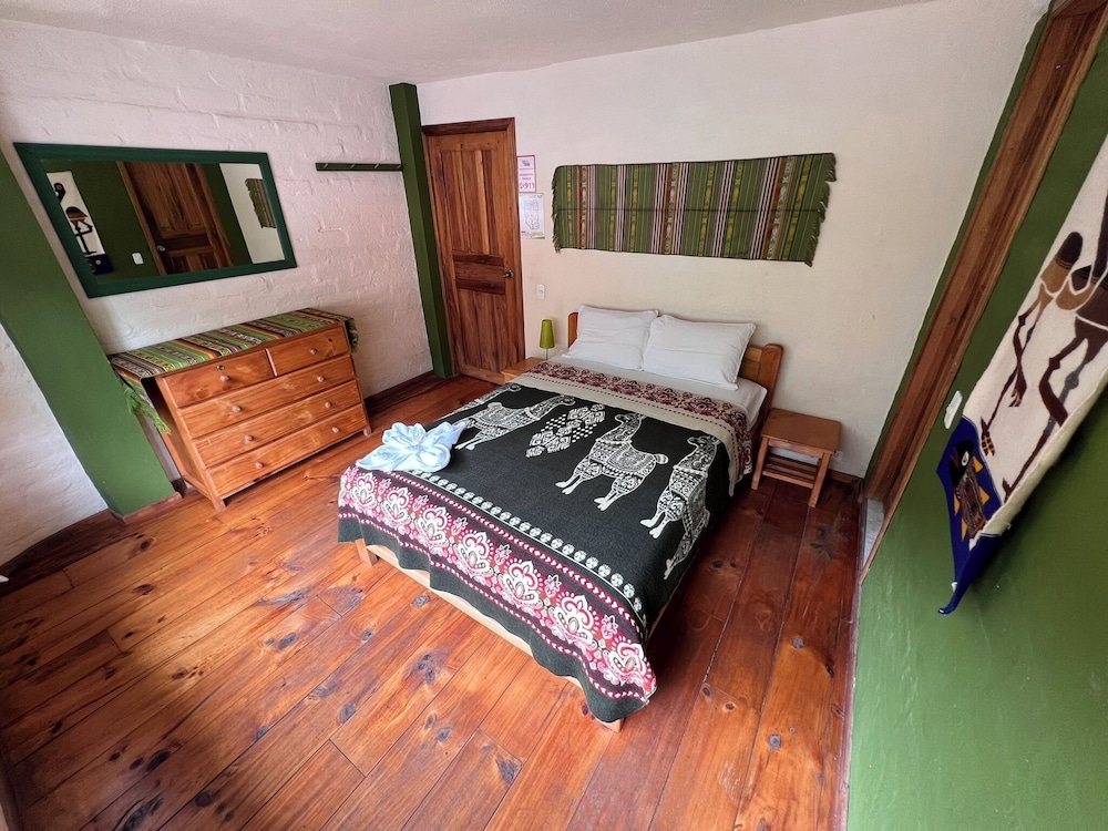 Junior Single Room, 1 Bedroom, Private Bathroom, Mountain View photo 1