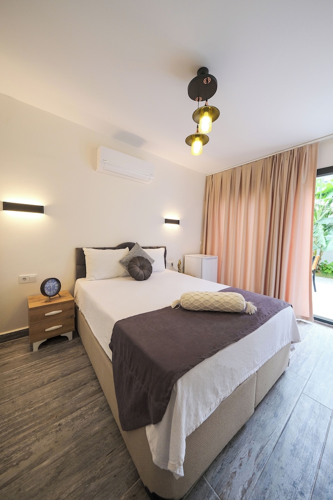 Standard Room, Garden View