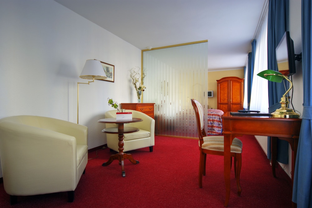 Deluxe Double Room - Photo 4