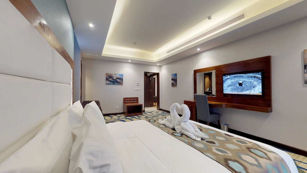 Deluxe Twin Room - Photo 1