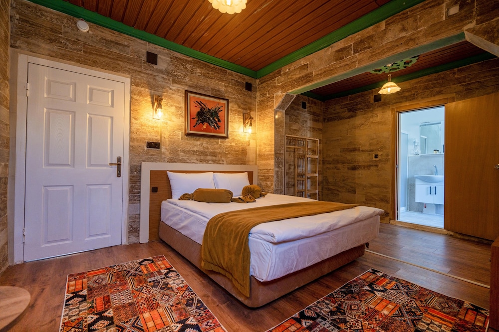 Standard Room photo 1