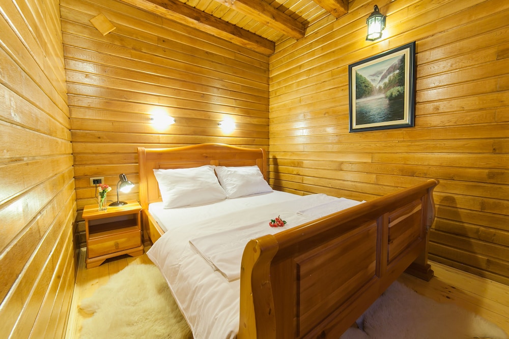 Standard Room photo 2