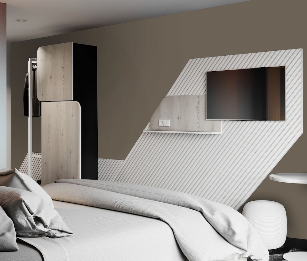 Family Room, 1 Double Bed with Sofa bed, Balcony - Photo 7