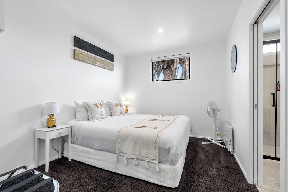 2 Bedroom Apartment - Photo 4