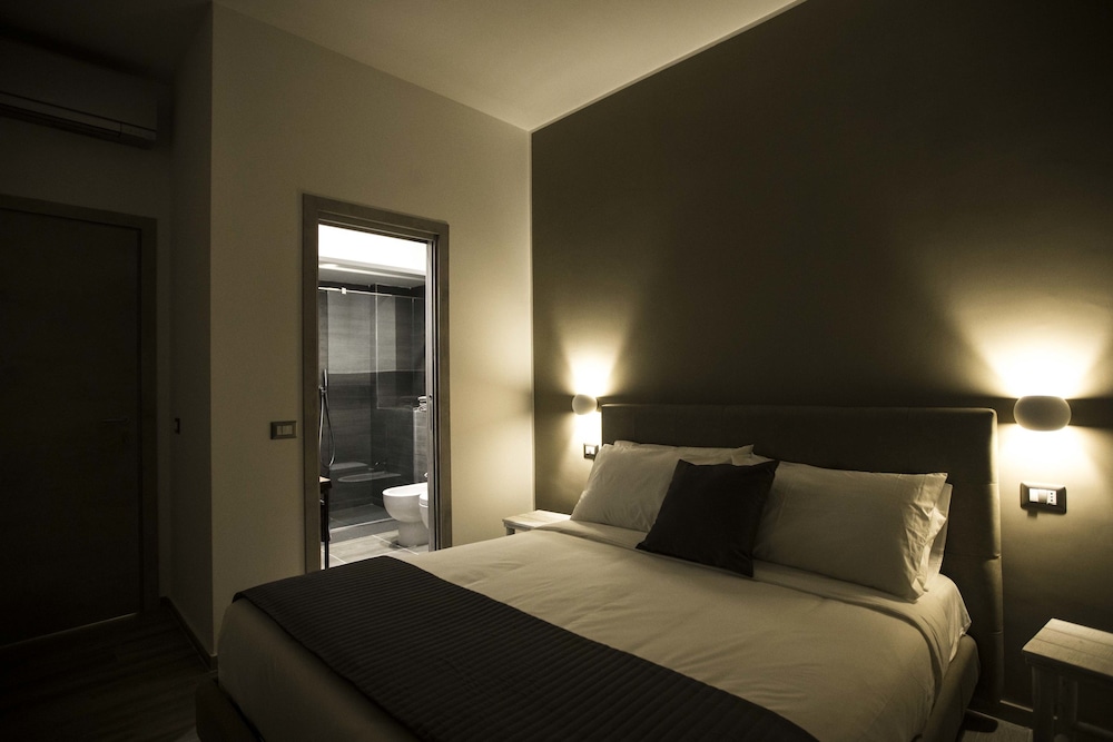 Basic Double Room