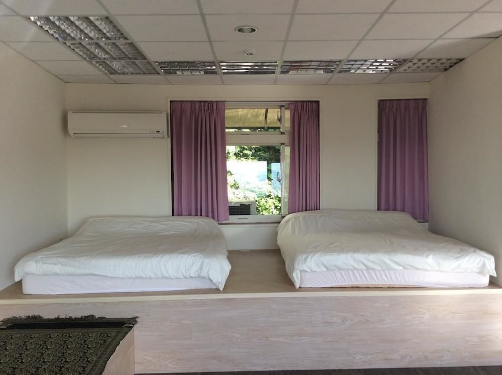 Quadruple Room, Sea View