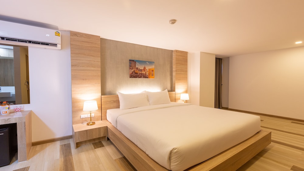 Luxury Premier Room - Photo 1