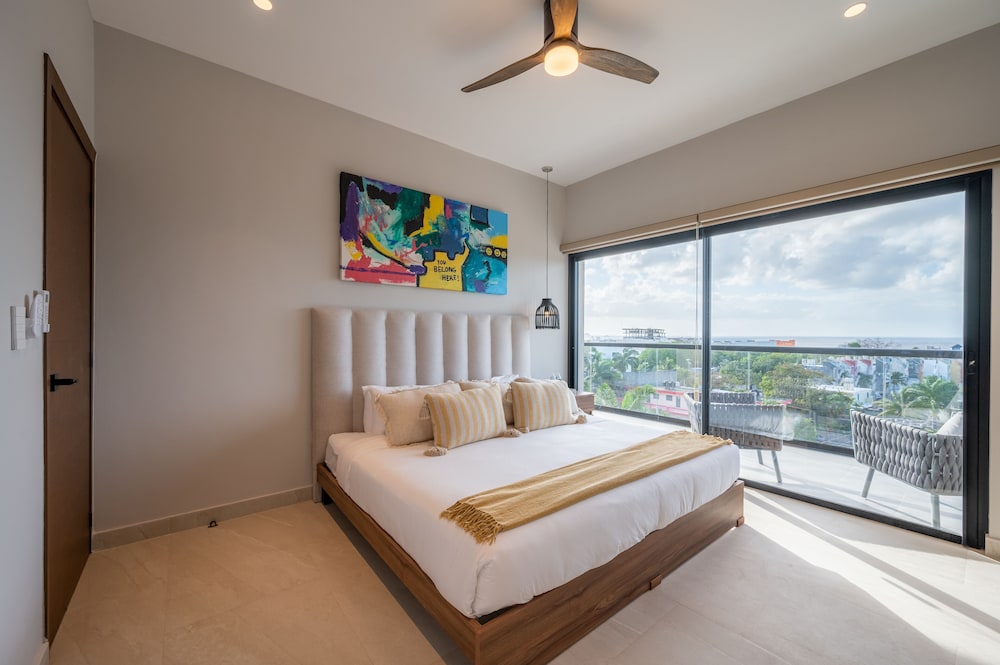Elite Apartment, 2 Bedrooms, Terrace, Ocean View photo 2