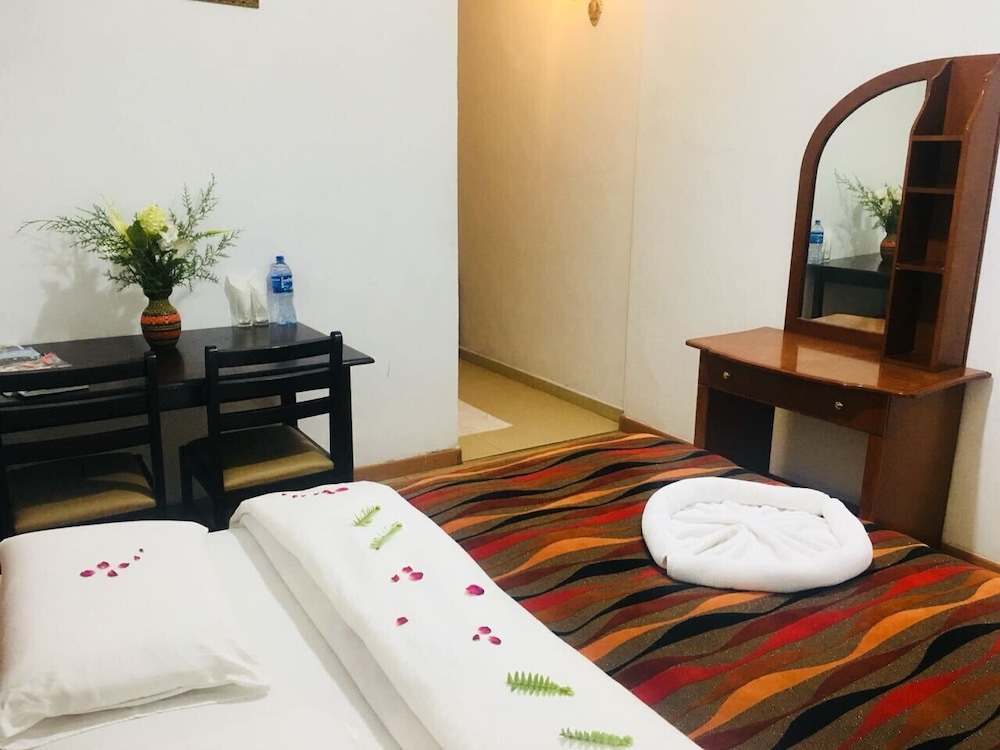 Basic Double Room