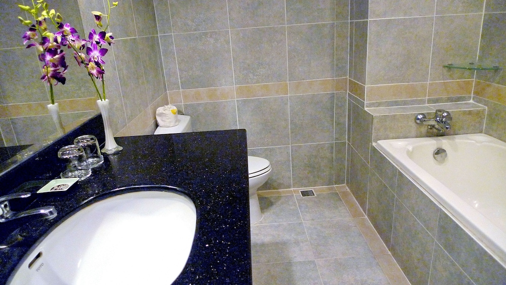 Superior Room, 1 Double or 2 Twin Beds - Photo 6