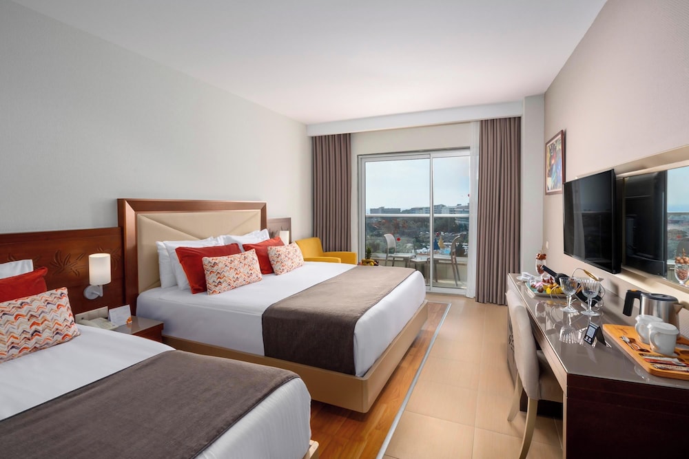 Honeymoon Room with Sea View photo 2