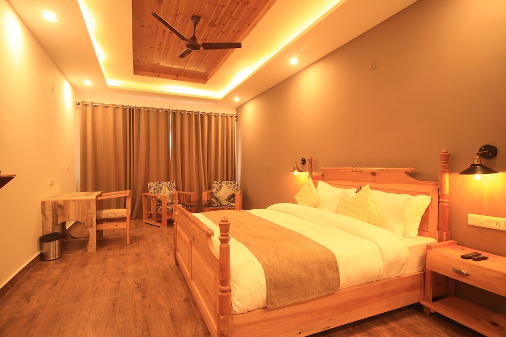 Super Deluxe Room - Photo 7