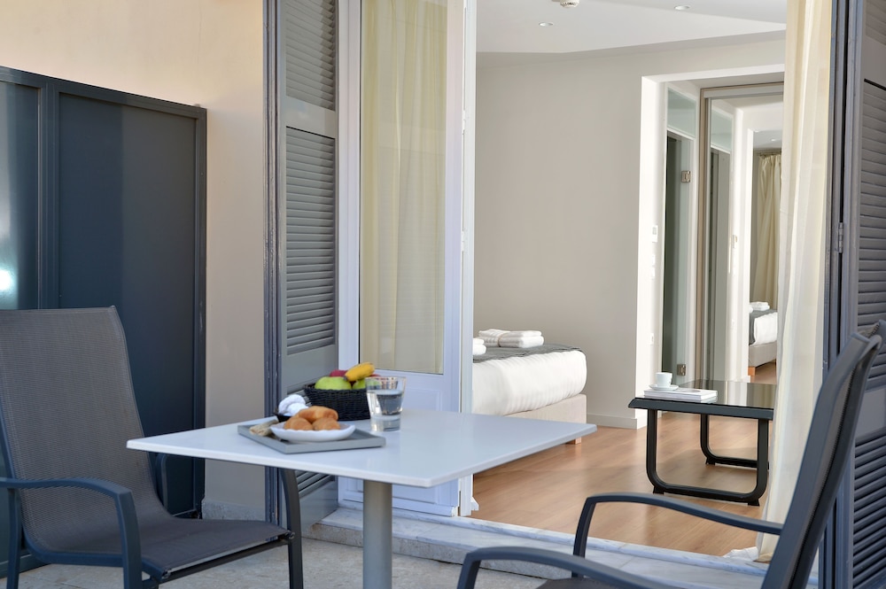 Executive Studio Suite photo 2