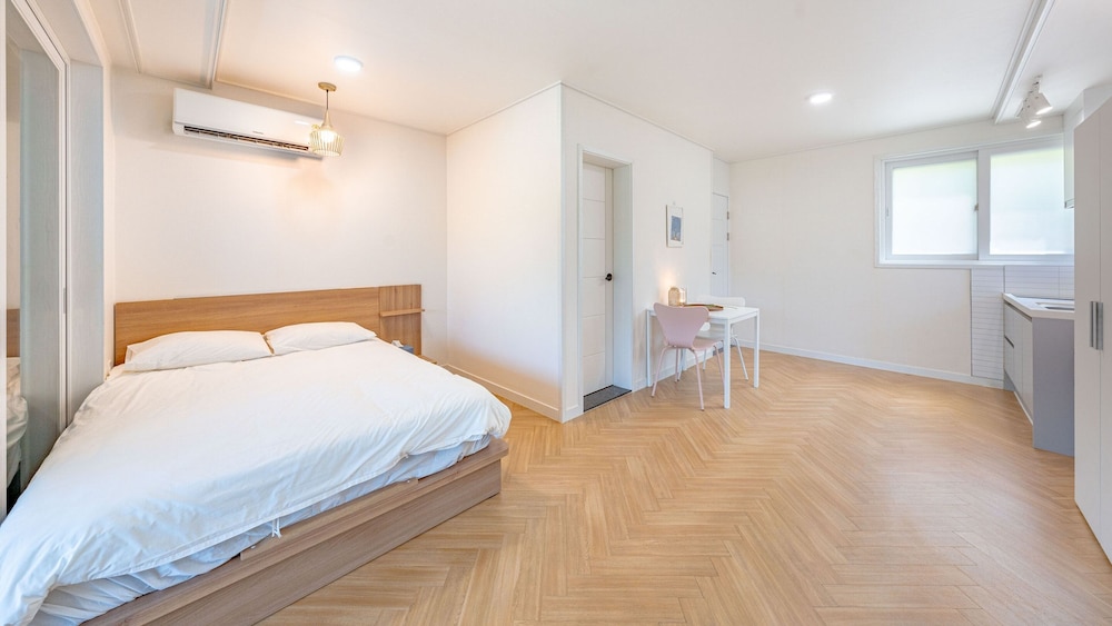 Basic Room, 1 Bedroom (spa(random1)) - Photo 13