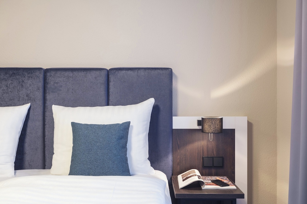 Family Room, 1 Queen Bed (Premium) - Photo 3
