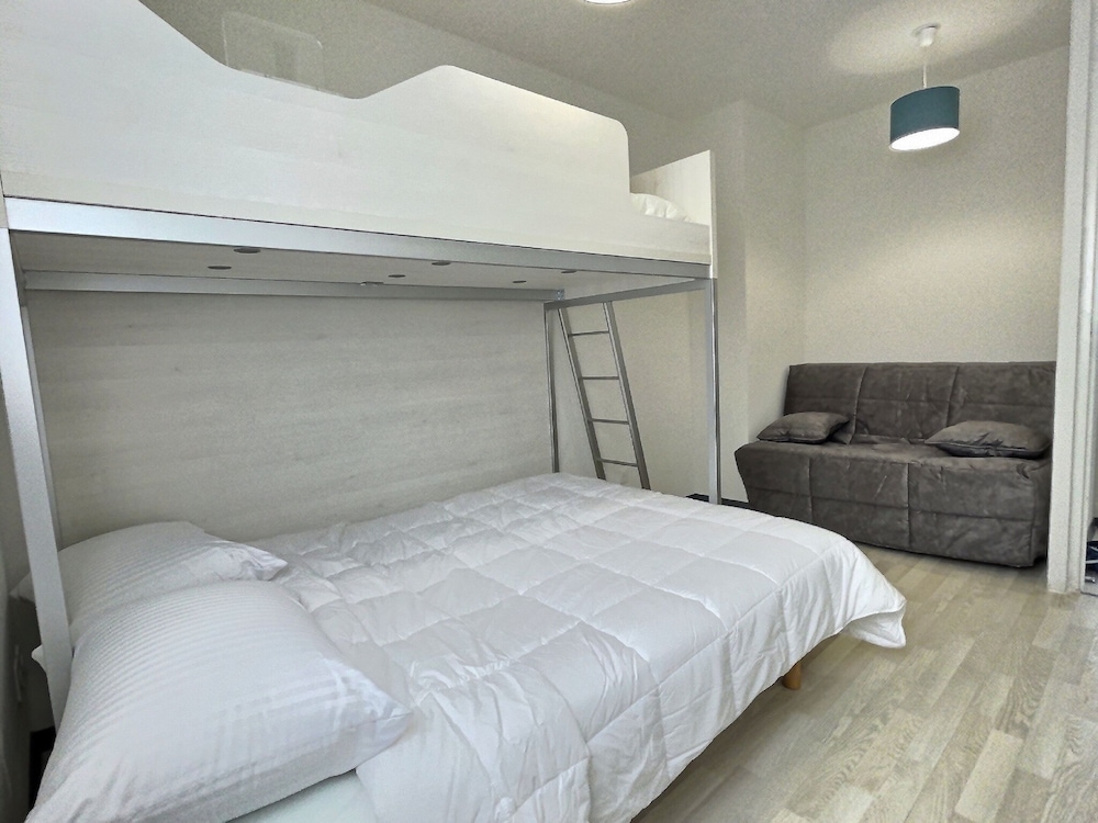 House, 2 Bedrooms (7 people)