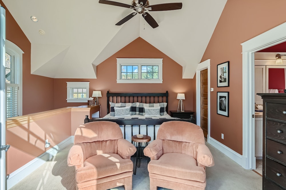 House, 4 Bedrooms