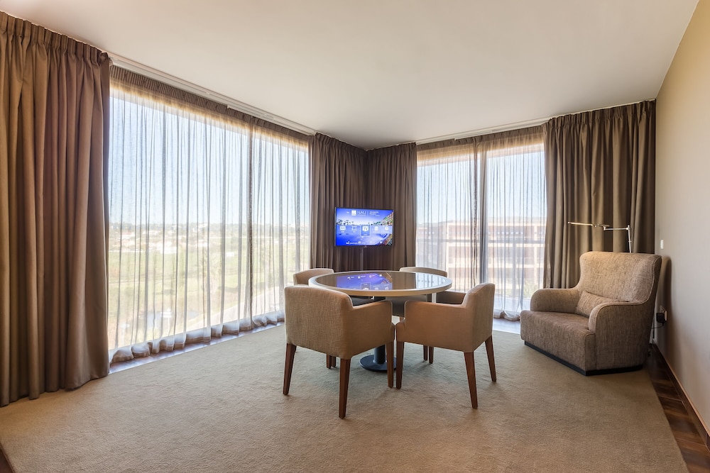 Family Suite, Balcony (Resort)