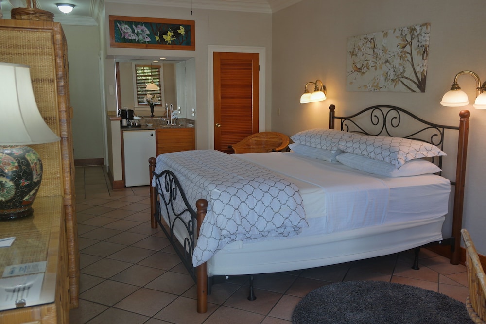 Tropical Suite