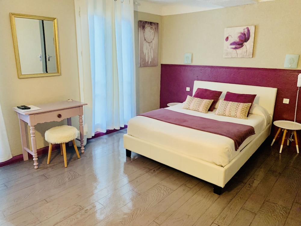 City Double Room, 1 Queen Bed, Non Smoking, City View photo 1
