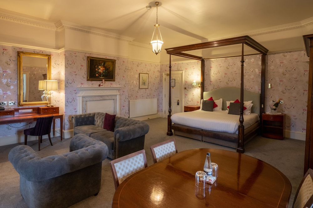 Executive Room (Four Poster) photo 2