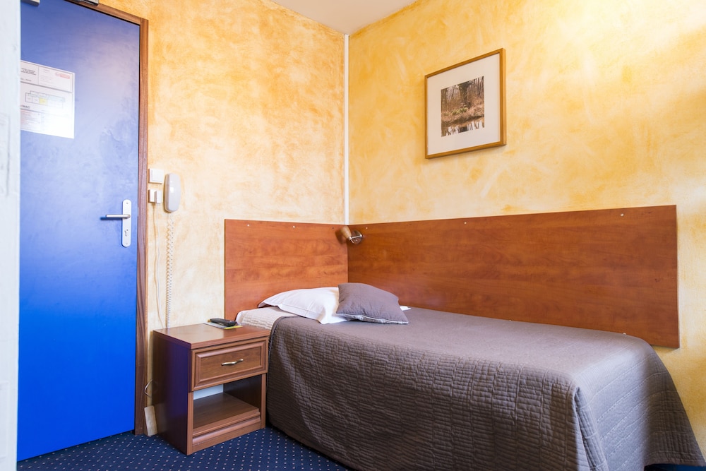 Single Room photo 2