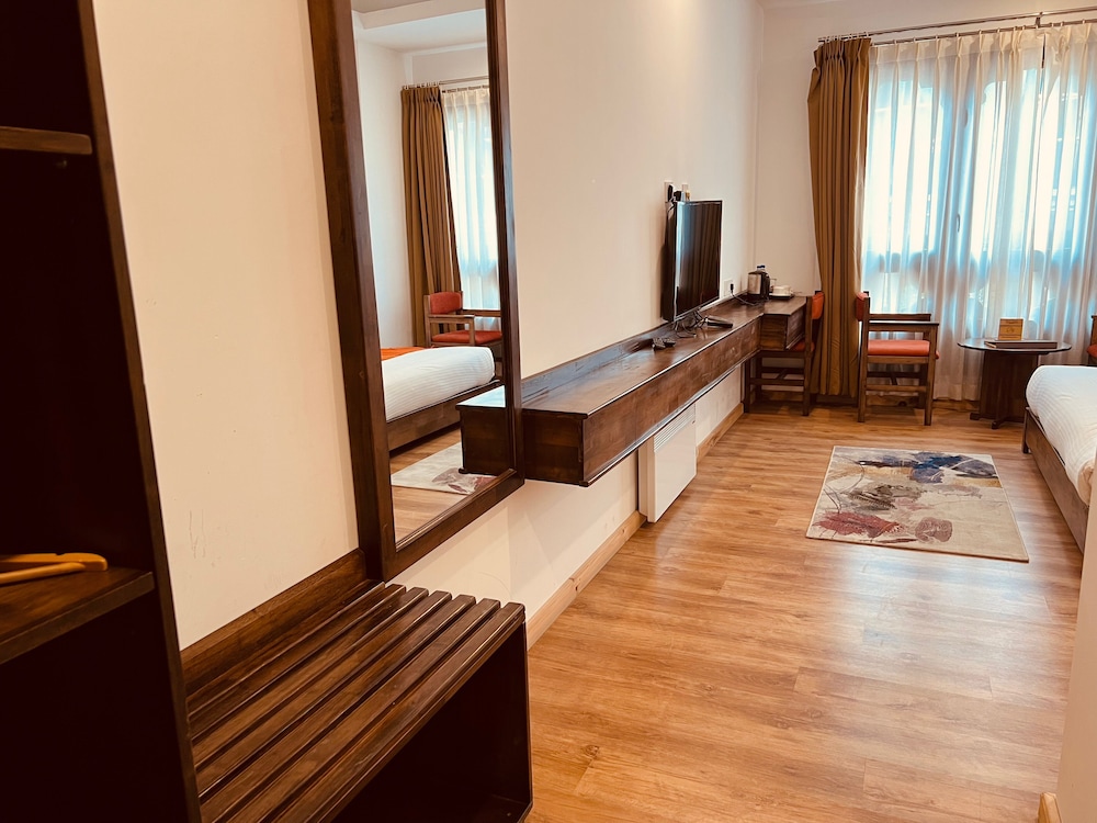 Deluxe Double Room photo 2