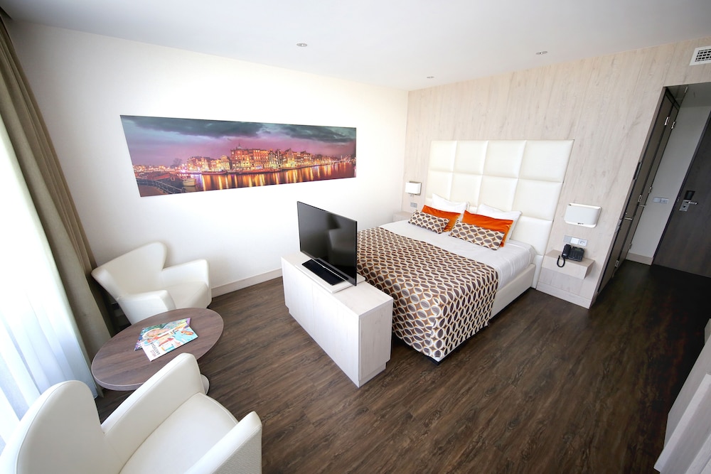 Comfort Double Room, Balcony