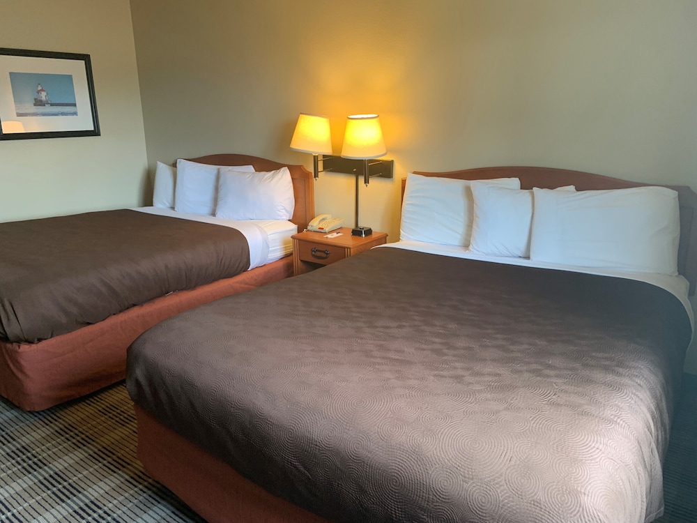 Room, 2 Queen Beds, Accessible, Non Smoking photo 2