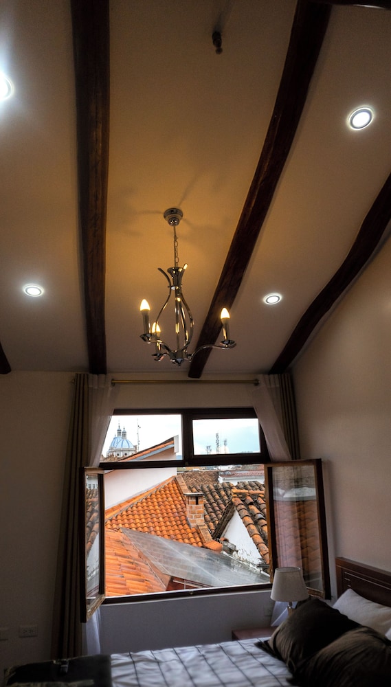 Romantic Studio Suite photo 1