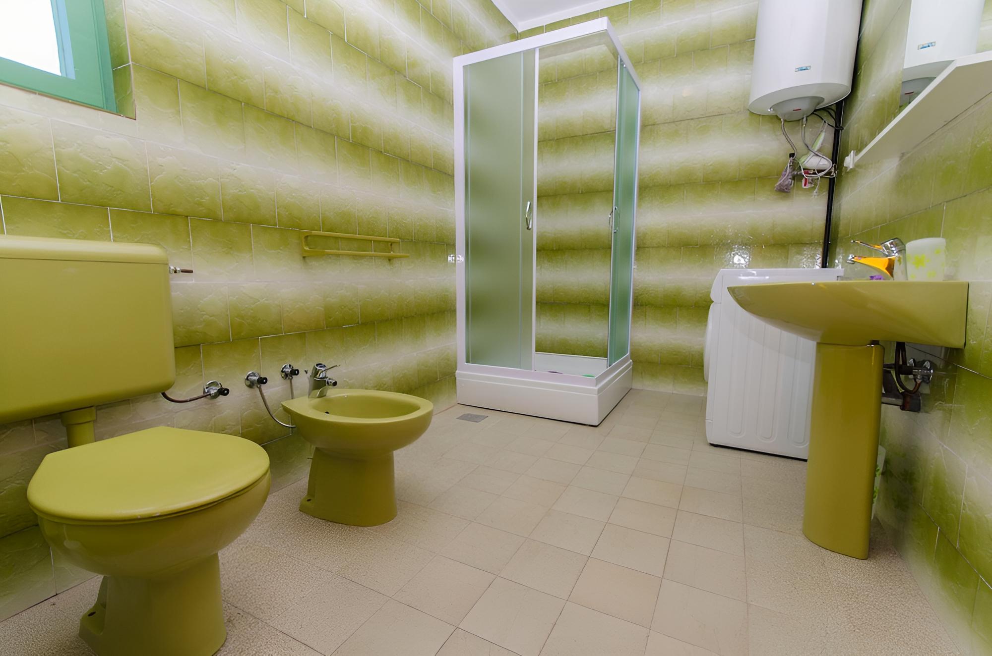 Apartment (Vinko - 80 m from beach - A2(4+2)) photo 2